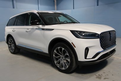 New 2025 Lincoln Aviator AWD