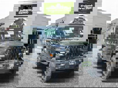 New 2023 Jeep Gladiator Sport