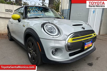Used 2020 MINI Cooper SE w/ 6.5" Touchscreen Package