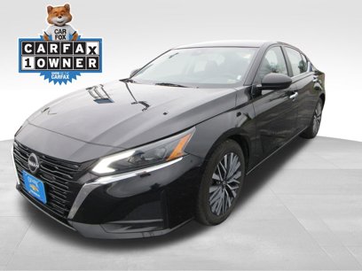 Used 2024 Nissan Altima 2.5 SV