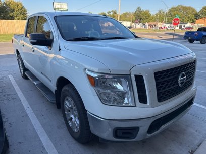 Used 2019 Nissan Titan SV