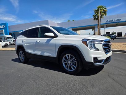 Used 2022 GMC Terrain SLT w/ LPO, Floor Liner Package