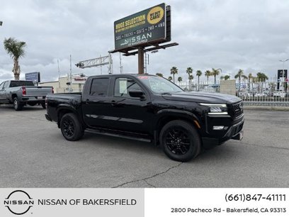 Certified 2023 Nissan Frontier SV w/ Midnight Edition Package