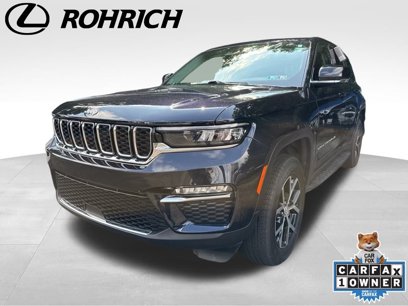 Used 2023 Jeep Grand Cherokee Limited w/ Trailer Tow Prep Group (B)