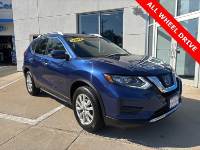Used 2017 Nissan Rogue SV