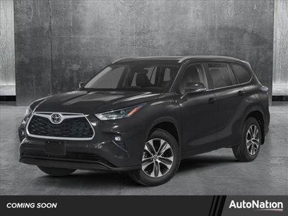 New 2025 Toyota Highlander XLE