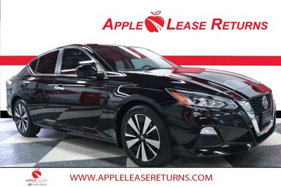 Used 2022 Nissan Altima 2.5 SV