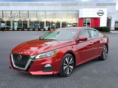 Certified 2022 Nissan Altima 2.5 SV
