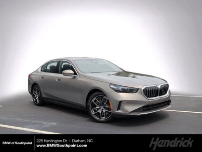 New 2026 BMW 530i xDrive w/ Premium Package