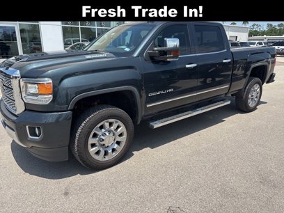 Used 2019 GMC Sierra 2500 Denali w/ Duramax Plus Package