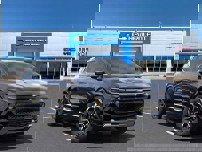 New 2025 Chevrolet Equinox EV LT w/ Comfort Package