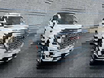Used 2024 GMC Yukon Denali w/ Advanced Technology Package