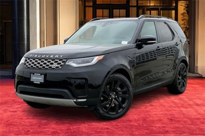 New 2025 Land Rover Discovery S