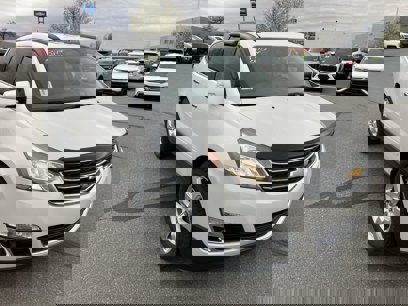 Used 2017 Chevrolet Traverse LT w/ Style and Technology Package