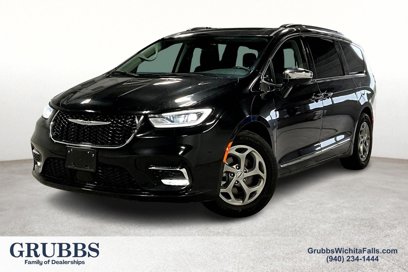Used 2023 Chrysler Pacifica Limited