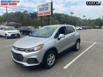 Used 2022 Chevrolet Trax LS w/ Tint and Cruise Package