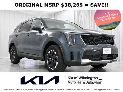 New 2025 Kia Sorento S
