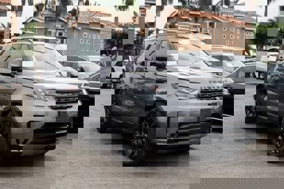 Used 2019 Land Rover Discovery HSE
