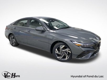 New 2025 Hyundai Elantra SEL