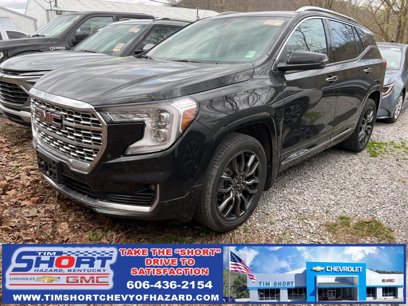 Used 2023 GMC Terrain Denali