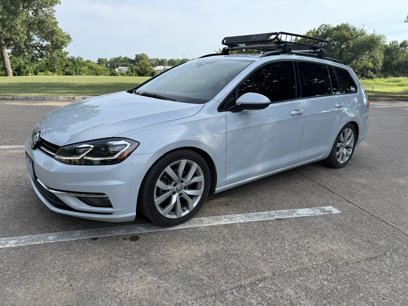 Used 2019 Volkswagen Golf SE