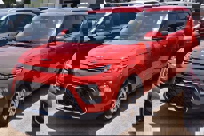 Used 2022 Kia Soul LX