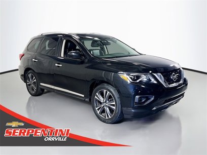 Used 2017 Nissan Pathfinder Platinum