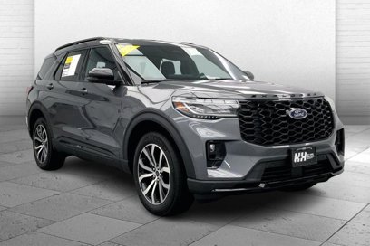 Used 2025 Ford Explorer ST-Line
