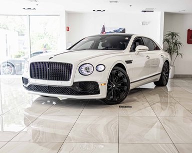 Used 2021 Bentley Flying Spur V8