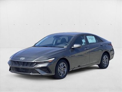 New 2025 Hyundai Elantra Blue
