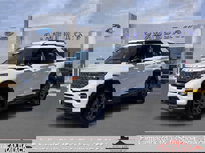 Certified 2023 Ford Explorer XLT w/ Equipment Group 202A