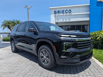 New 2025 Chevrolet Traverse LT