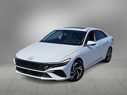 Certified 2025 Hyundai Elantra Limited w/ Cargo Package