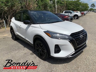 Used 2023 Nissan Kicks SR