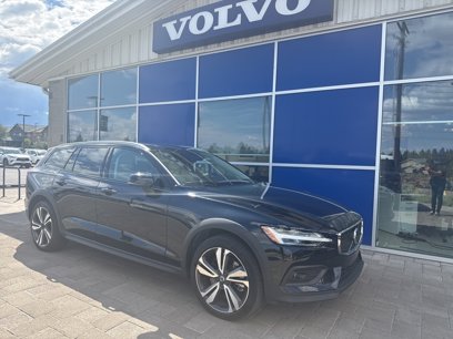 Used 2023 Volvo V60 B5 Cross Country Plus w/ Climate Package