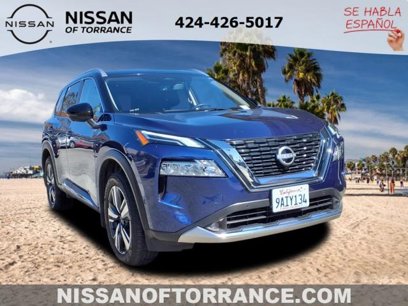Certified 2022 Nissan Rogue Platinum w/ Head-Up Display Package