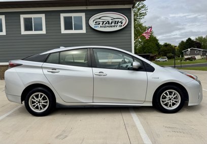 Used 2017 Toyota Prius Four