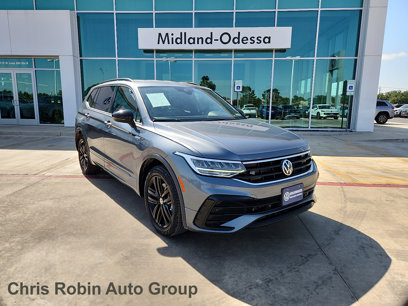 Used 2022 Volkswagen Tiguan SE R-Line