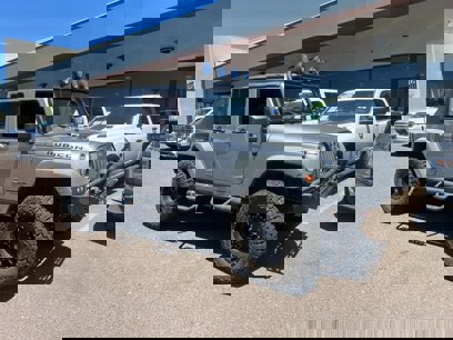 Used 2014 Jeep Wrangler Unlimited Rubicon w/ Connectivity Group