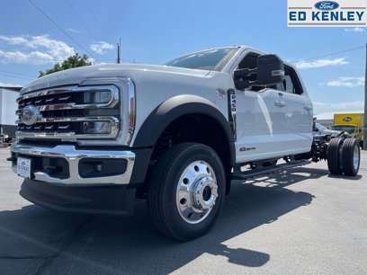 New 2025 Ford F450 Lariat