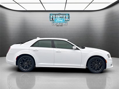 Used 2022 Chrysler 300 Touring