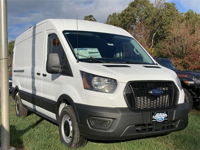 New 2024 Ford Transit 250 148 Medium Roof w/ Load Area Protection Package