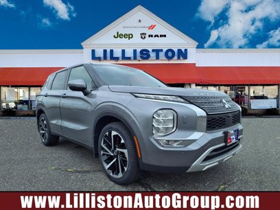 Used 2023 Mitsubishi Outlander SE