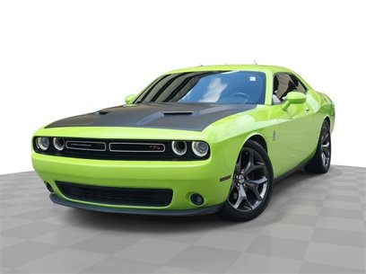 Used 2015 Dodge Challenger R/T w/ Quick Order Package 28B R/T