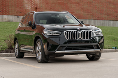 Used 2022 BMW X3 xDrive30i w/ Premium Package 2