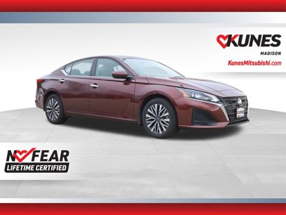 Used 2023 Nissan Altima 2.5 SV