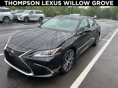 New 2025 Lexus ES 300h w/ Premium Package