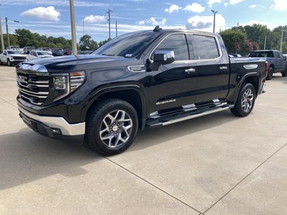 Certified 2023 GMC Sierra 1500 SLT w/ SLT Premium Package