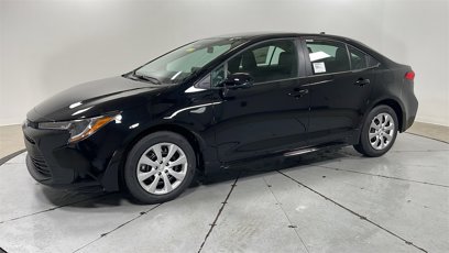 New 2025 Toyota Corolla LE