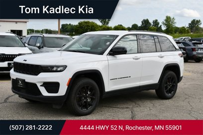 Used 2024 Jeep Grand Cherokee Altitude